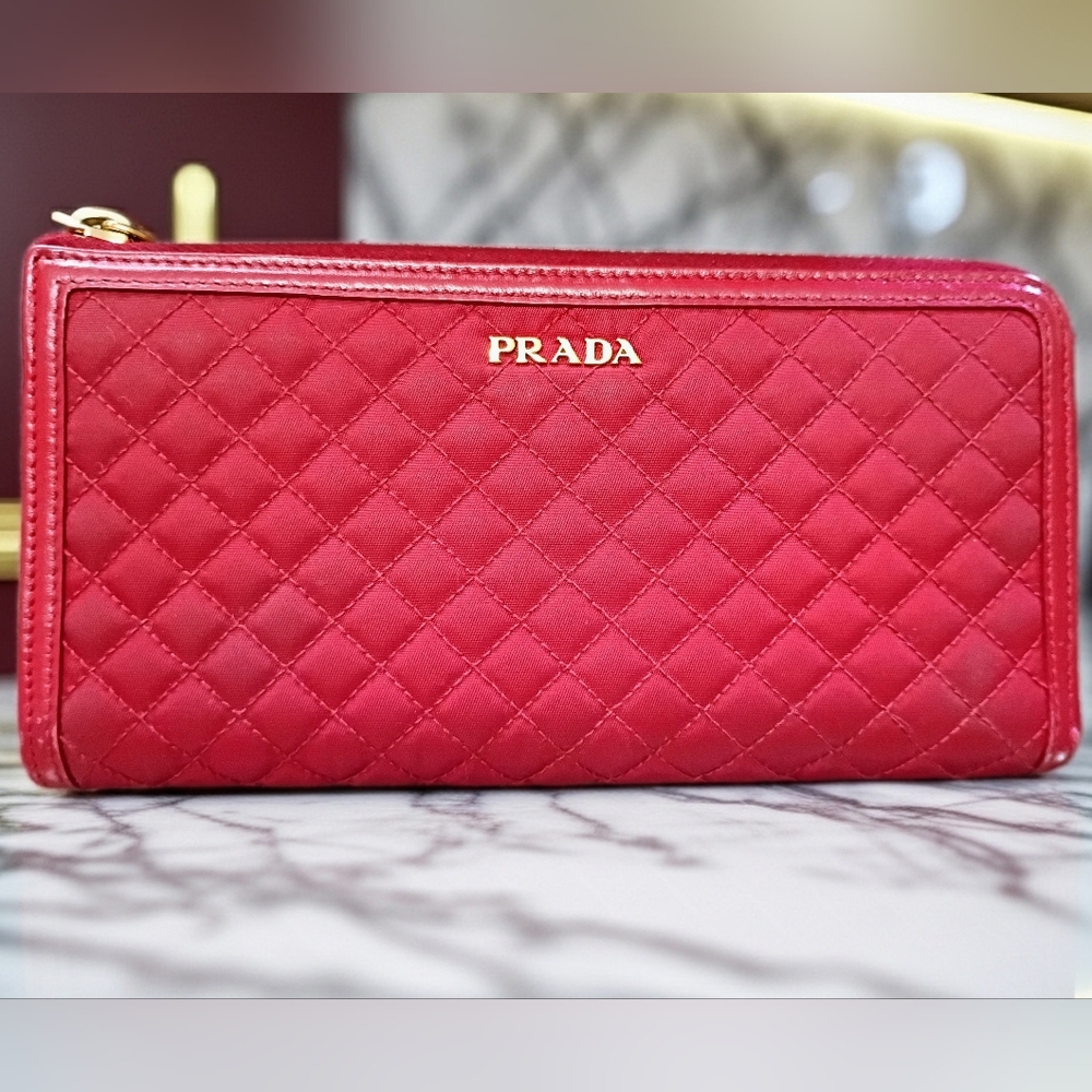 PRADA Quilted Tessuto Zip Around Wallet Red Ibisco w/ Box & Authenticity Card.❤️